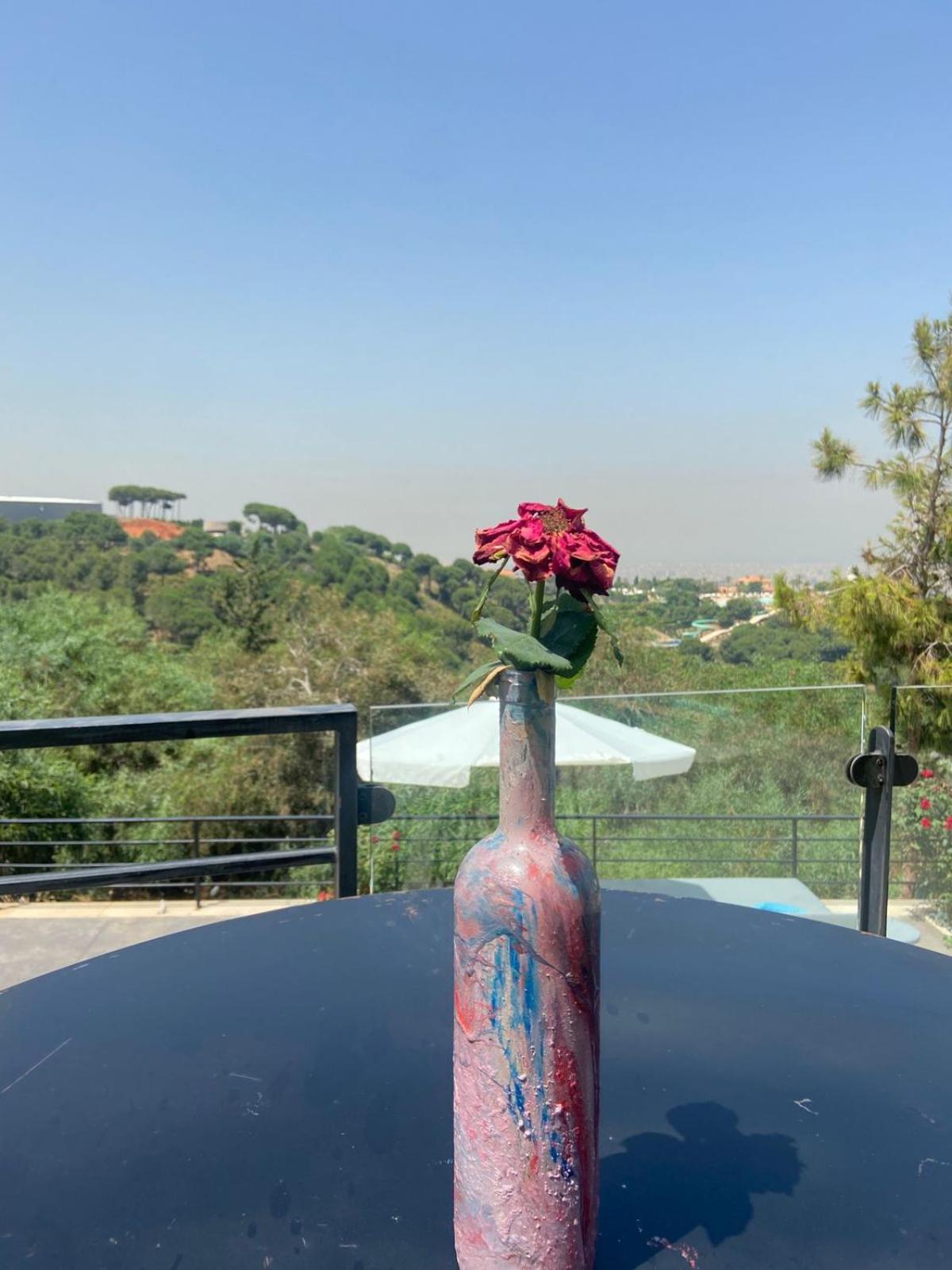 The Ray Hotel And Studios Beirut Exteriör bild