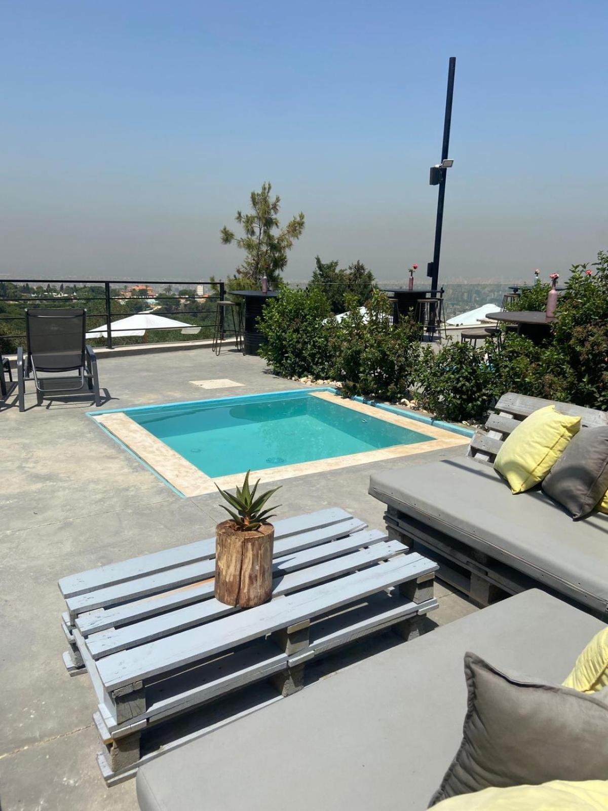 The Ray Hotel And Studios Beirut Exteriör bild